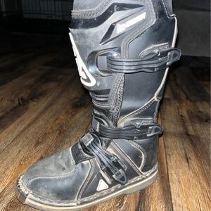 Youth Answer racing boots